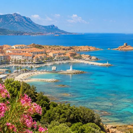 Organiser ses vacances d&rsquo;été en Corse : les avantages d&rsquo;un hébergement à L&rsquo;Île-Rousse