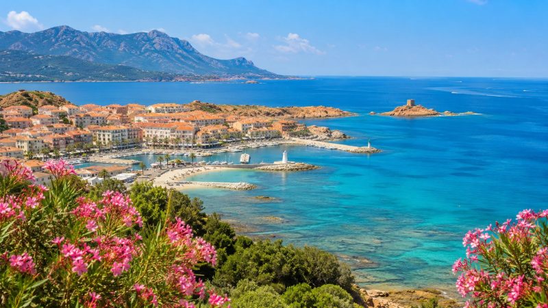 Organiser ses vacances d&rsquo;été en Corse : les avantages d&rsquo;un hébergement à L&rsquo;Île-Rousse
